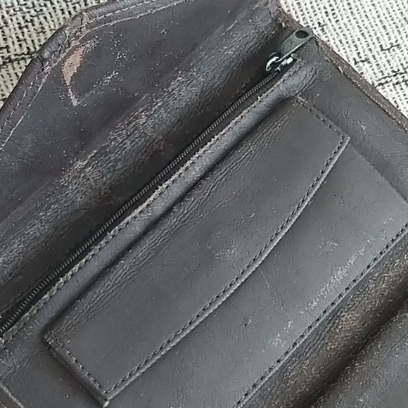 Vintage Gucci women's wallet - Picture 5 of 10